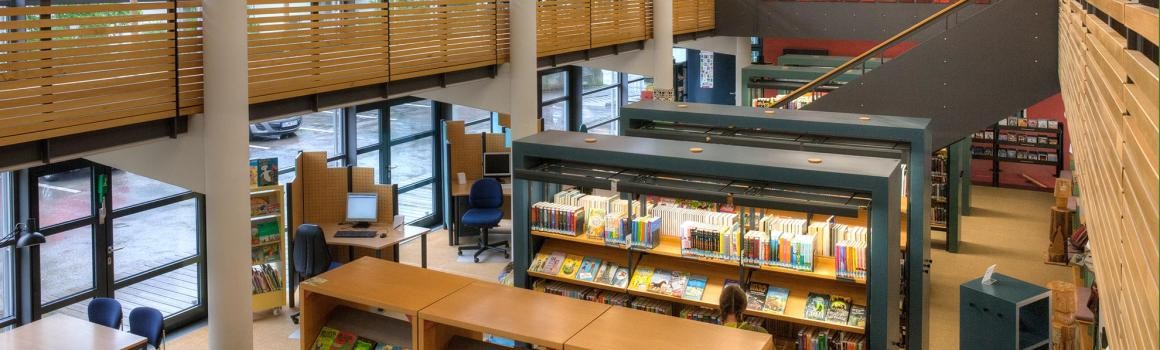 Innenansicht Bücherei Innenansicht Bücherei