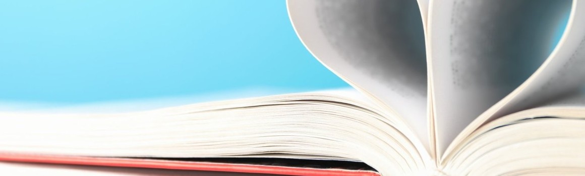 Aufgeschlagenes Buch