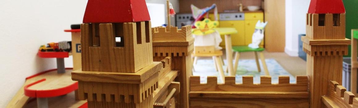 Spielecke mit Burg Spielecke mit Burg